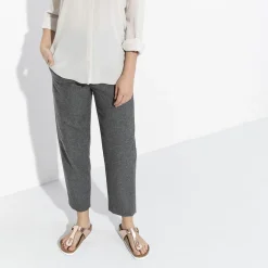 Shop Birkenstock Gizeh Lit De Pied Souple Metallic Copper