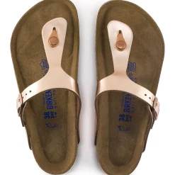 Shop Birkenstock Gizeh Lit De Pied Souple Metallic Copper