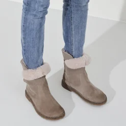 Shop Birkenstock Uppsala En Fourrure D'Agneau Gray Taupe